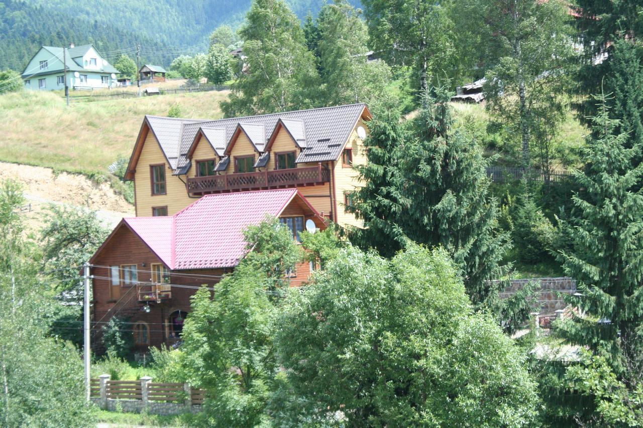 Hotel Skarbivka Worochta Exterior foto